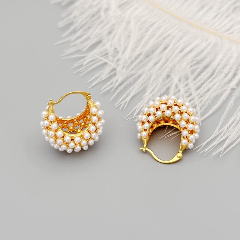 

Manufacturer Source Method Temperament Niche High-End Women S Earrings Pearl Ear Buckle Earrings Spot