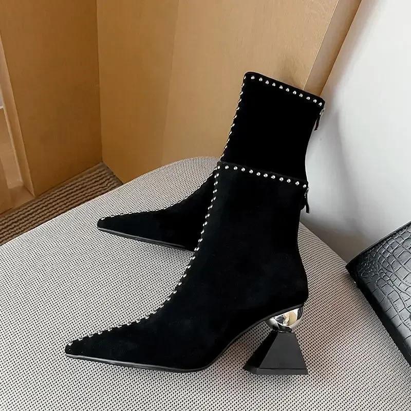 2024 Autumn Women Ankle Boots  Pointed Toes Heels Designer High Heels Ladies Short Boots Back Zipper Boots