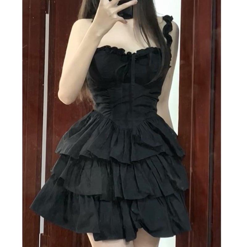 QWEEK Gothic Hrajuku Goth Lolita Kawaii Carino Vestito Nero con Volant Soft Girl Y2k 2026 Moda Festa di Compleanno Vestiti Corti