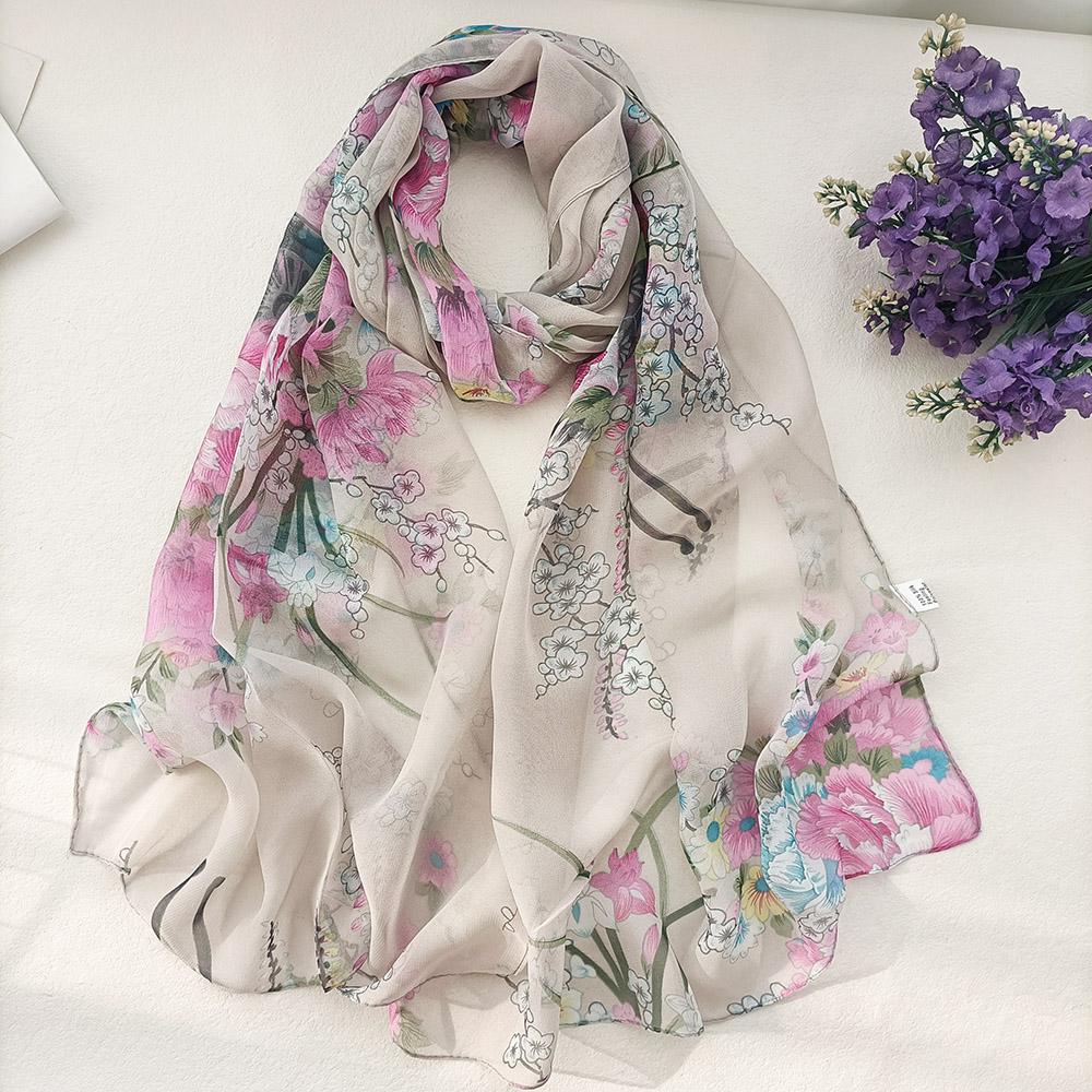Foulard élégant en mousseline georgette pour femme, foulard prune, bandana d'été, protection solaire, fin et respirant, idéal pour les voyages.