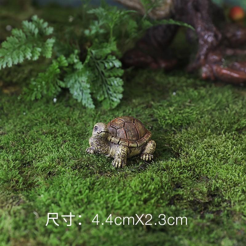 Nordic Style Resin Mini Figurines Set - Gnome Mushroom Frog Terrarium Decor Desktop Garden Ornament