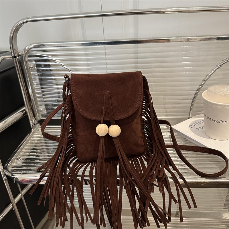 New bag, fringed bag, shoulder bag, women's retro women's bag, messenger bag, mobile phone bag.