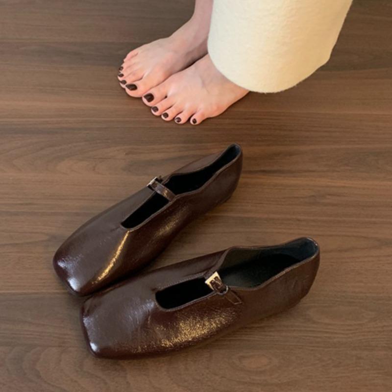 Модные балетки Осень Новые Квадратный носок Неглубокий вырез Металлическая пряжка Мягкая подошва Мягкая поверхность Нескользящие Туфли с низким верхом 35 3839₽