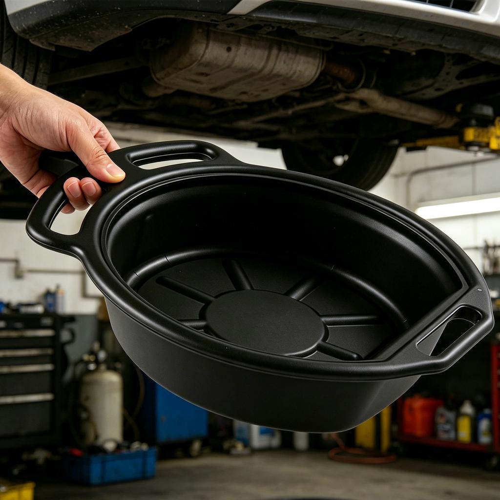 Large Coolant Drain Pans Chemical Resistant Design Plastic Anti Splash Oil Pans Anti Splash Baffles Large Spout for Easy Pouring