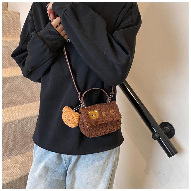 New Plush Fashion Cute Bear Cartoon Portable Small Square Bag Versatile Messenger Bag