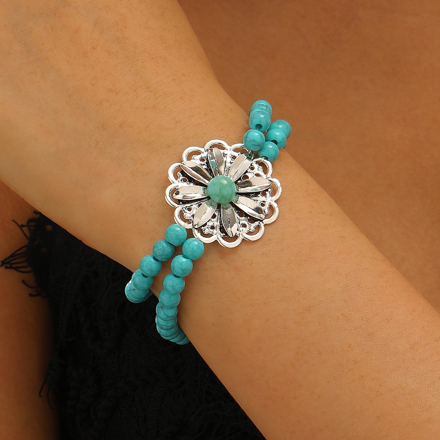 

Модные украшения для женщин серебряный