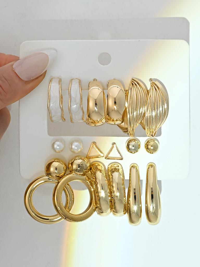 18 Pcs Vintage Gold Geometric Earring Set White Enamel Pearl Stud Drop Big Circle Exaggerated Earrings for Women Daily Jewelry
