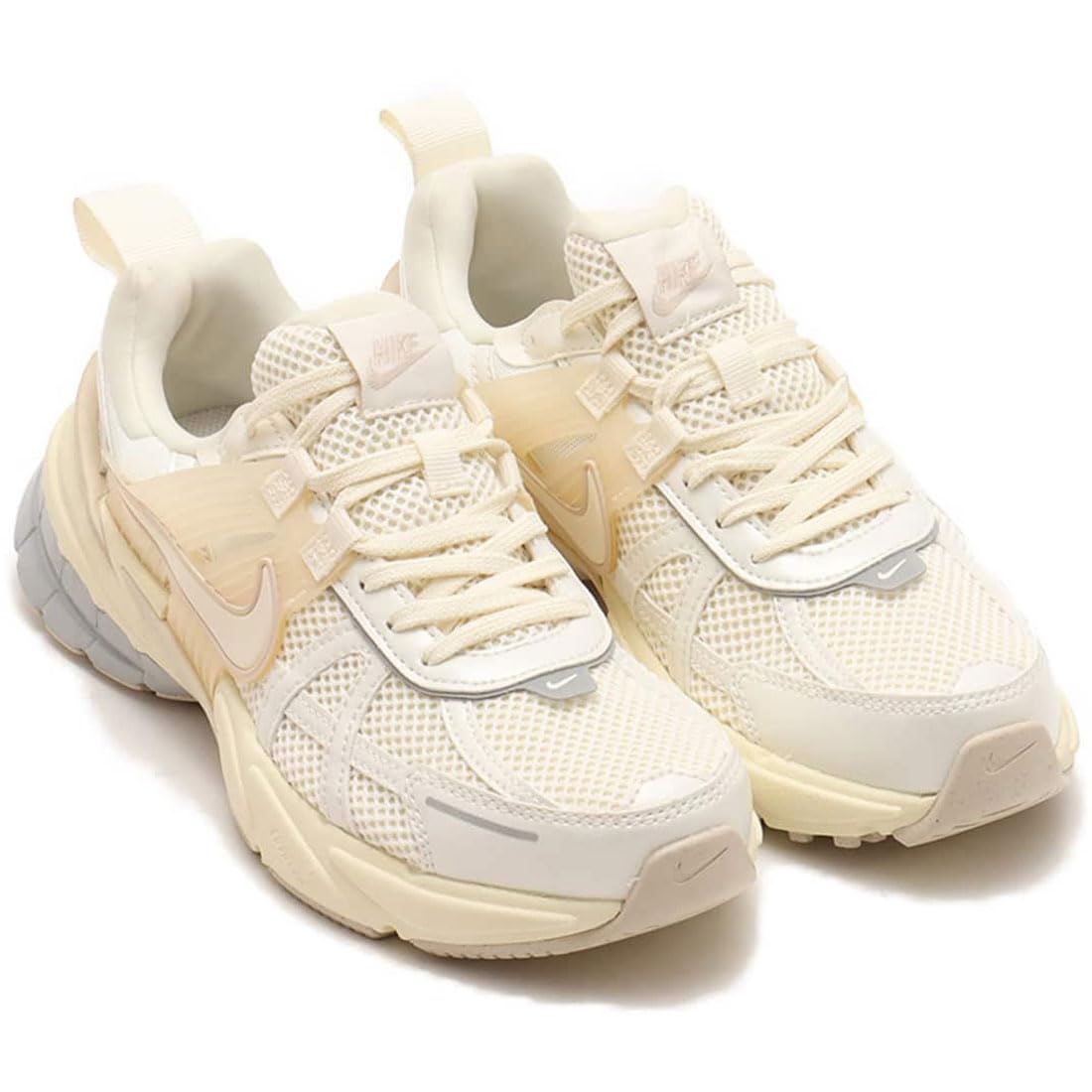 

Nike V2K Run W V2KRUN Бледное молоко Размер Слоновая кость/Кокос HQ1512-110, 24,5 см