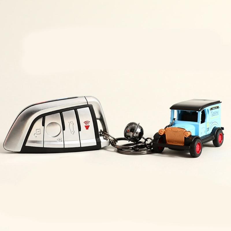 Classical Car Design Key Holder Creative Keychain Pendant For Men And Women Adds A Touch Of Elegance To Keys And Bags