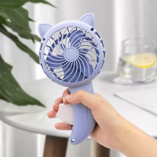 Ventilatore Portatile a Mano Cartoon con Foro per Cordino Orecchie di Gatto Vento Forte Tre Pale Mini Ventilatore Portatile Senza Batteria Carino Silenzioso Ventaglio a Pressione Manuale