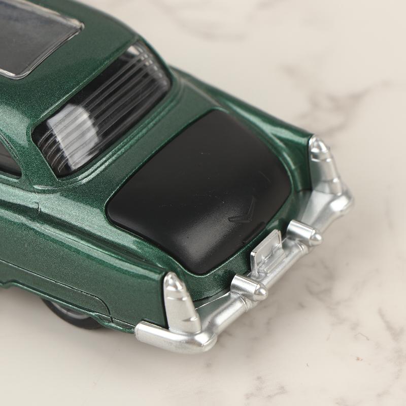 1/36 Realistic Alloy Car Model Retro Pull Back Car Toy Die-Cast Metal Toys Car Desktop Ornaments Home Office Decoration
