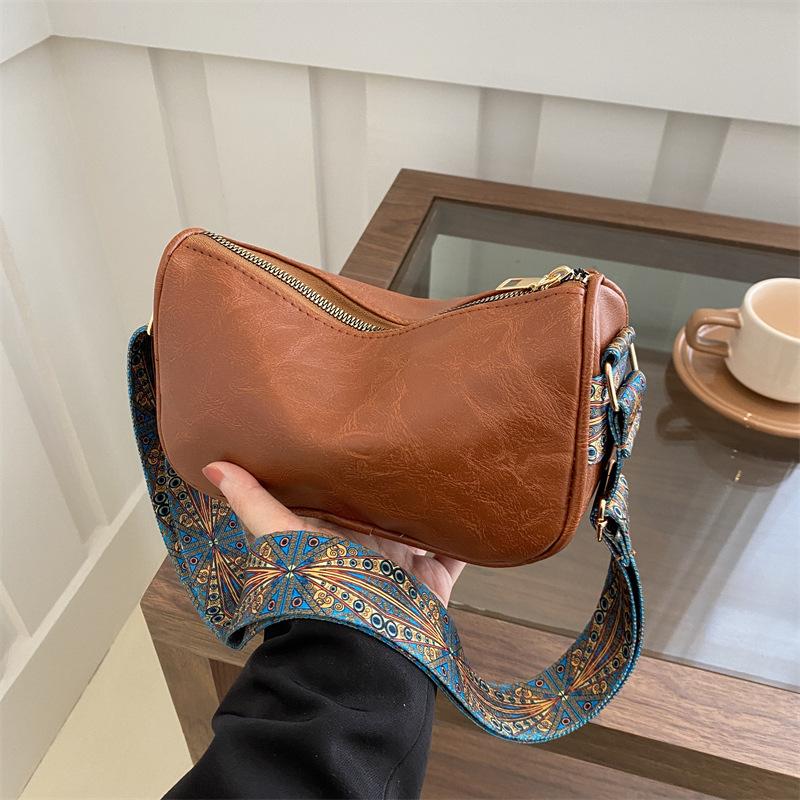 Women'S Bag Fashion Small Square Bag Niche Versatile Shoulder Bag Simple Solid Color Messenger Bag