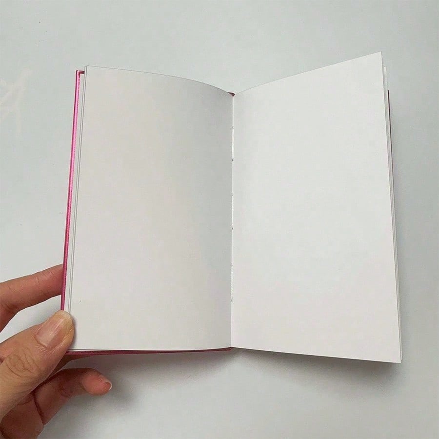 Notes YSL: Przenośny do użytku w podróży, Elegancka różowa książka