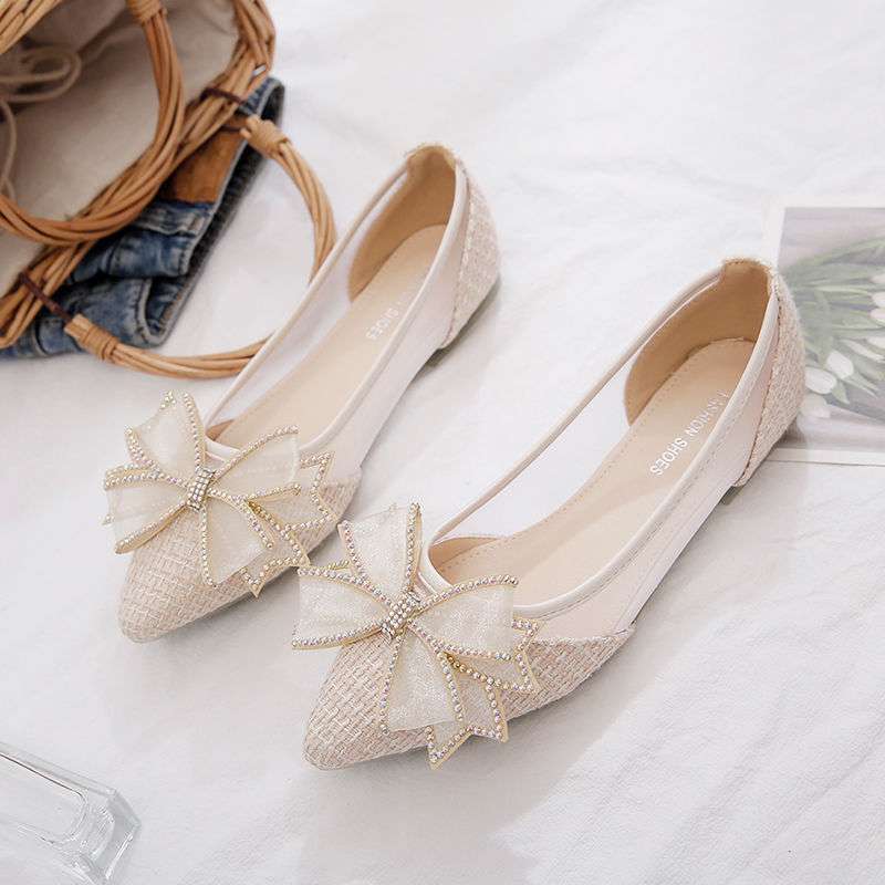 Summer new flat bottom breathable shallow mouth women's single shoes pointed bow student with skirt Doudou shoes hollow ladyshoes