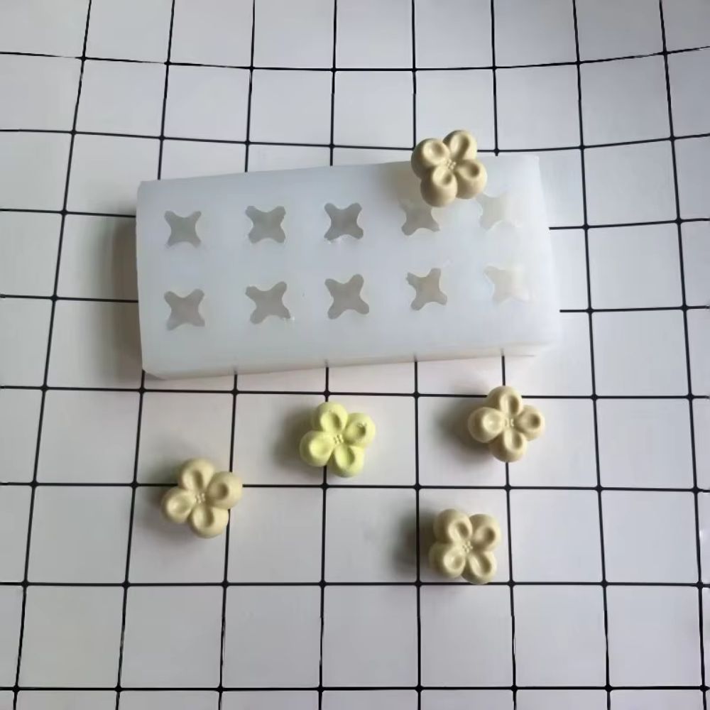 Mini Flower 3D Flower Candle Mold 3D Simulation Flowers Soap Mold Handmade