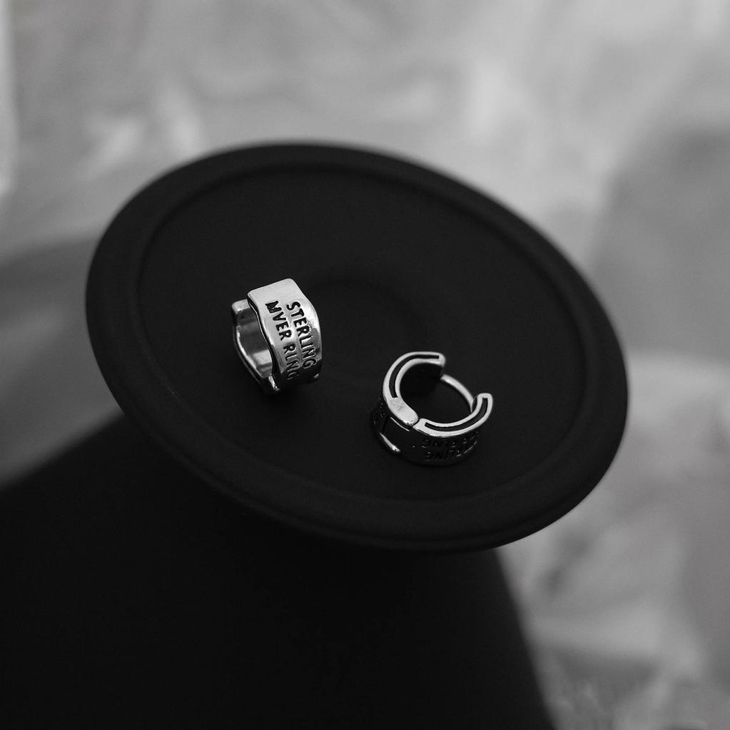 Ins Punk Neutral Double-sided Letters Silver-plated Lukewarm Earrings Earrings Street Ear Buckle Niche Earrings Female Studs Versatile Daily Wear