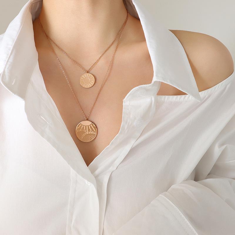 Retro Double-Layer Necklace with Sunflower & Round Pendants