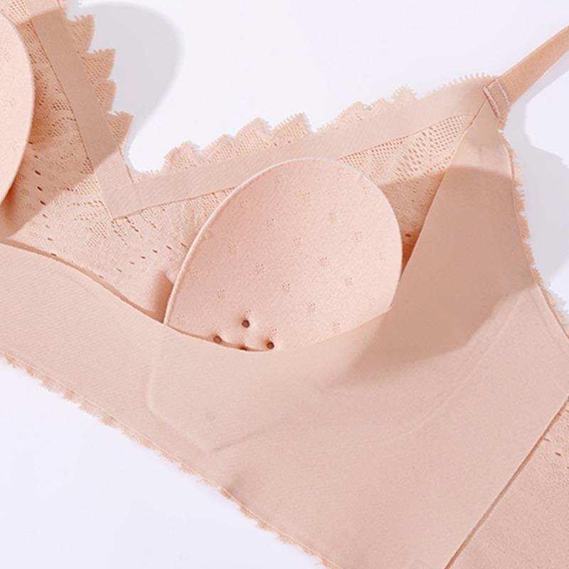 Lace Bra Push Up Underwear Seamless Feminine Comfort No Steel Ring Bra