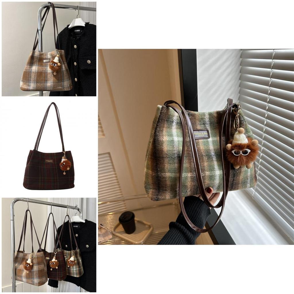 2023 New Style Woolen Street Fashion Tote Bag For Women With Large Capacity