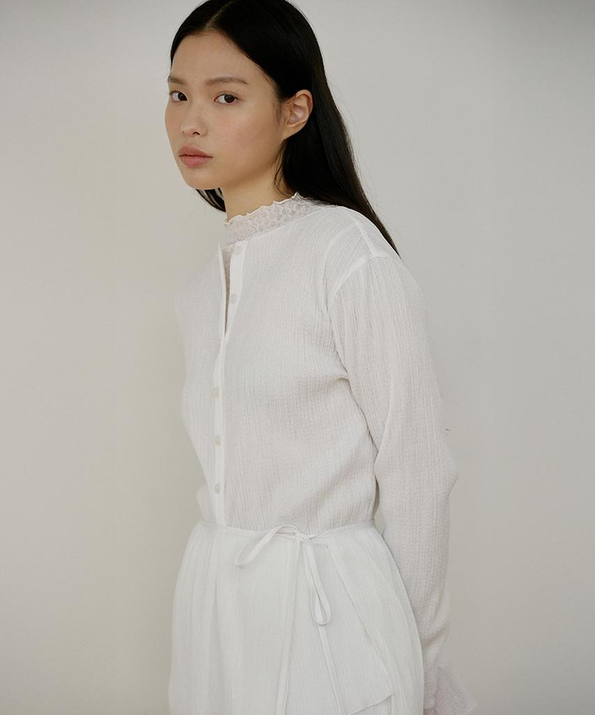 Oeoseoul Pleated Two-Way Blouse [White]