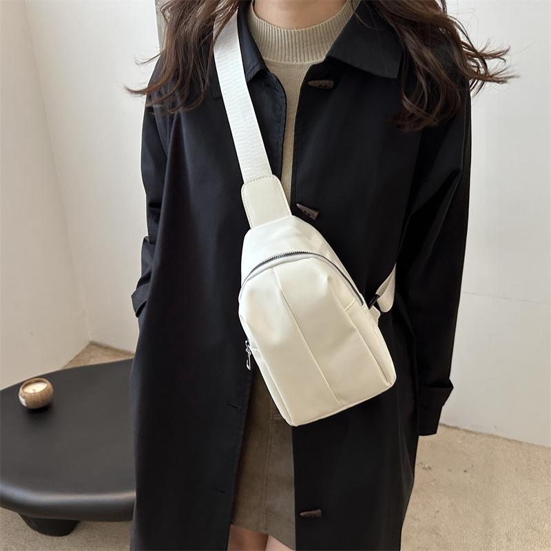 Popular Bags Women'S Bags Wide Shoulder Straps Simple Breast Bags Women'S Bags Shoulder Bags Niche Versatile Messenger Bags