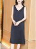 Damen Midikleid aus Satin mit V-Ausschnitt - Kollektion Frühjahr 2025
