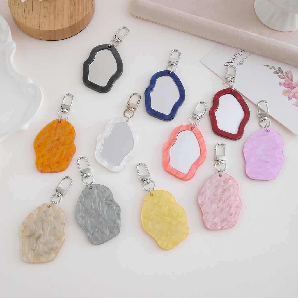 New Irregular Mini Makeup Mirror Keychain Resin Bag Charm Portable Touch-Up Mirror Pendant For Fashion Commute Purse Backpack