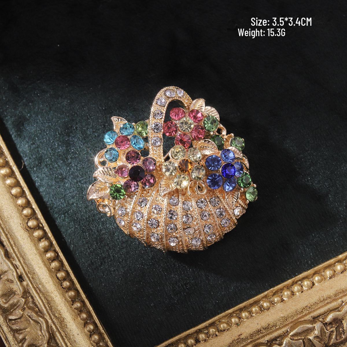 

Брошь в стиле ретро-барокко с изображением животных в европейском и американском стиле: Женский эмалированный нишевый аксессуар для костюма High-End Pin