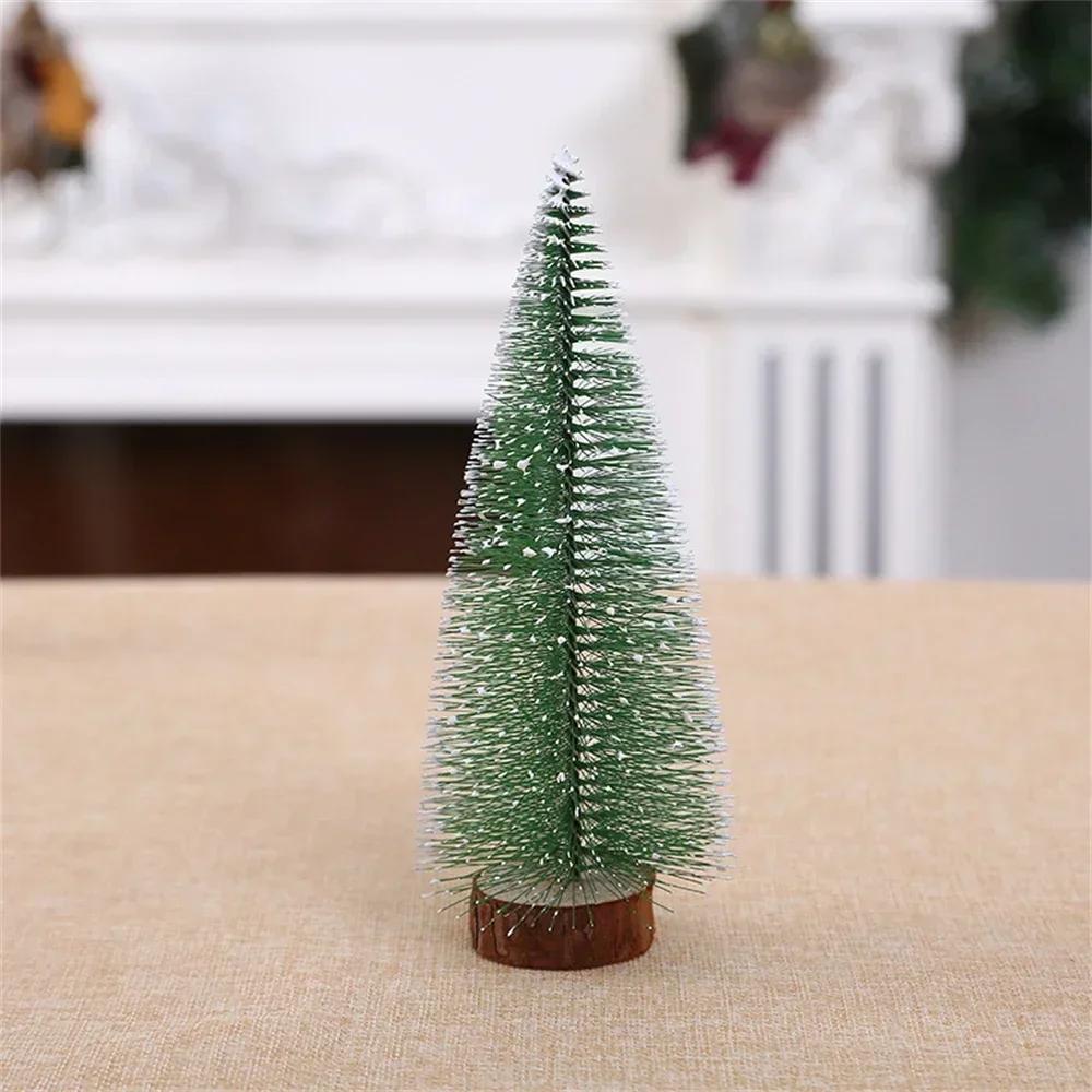 

1PCS Mini Christmas Tree Atmosphere Creating Props Desktop Decorations Christmas Tree Tabletop Ornament Decor 10CM