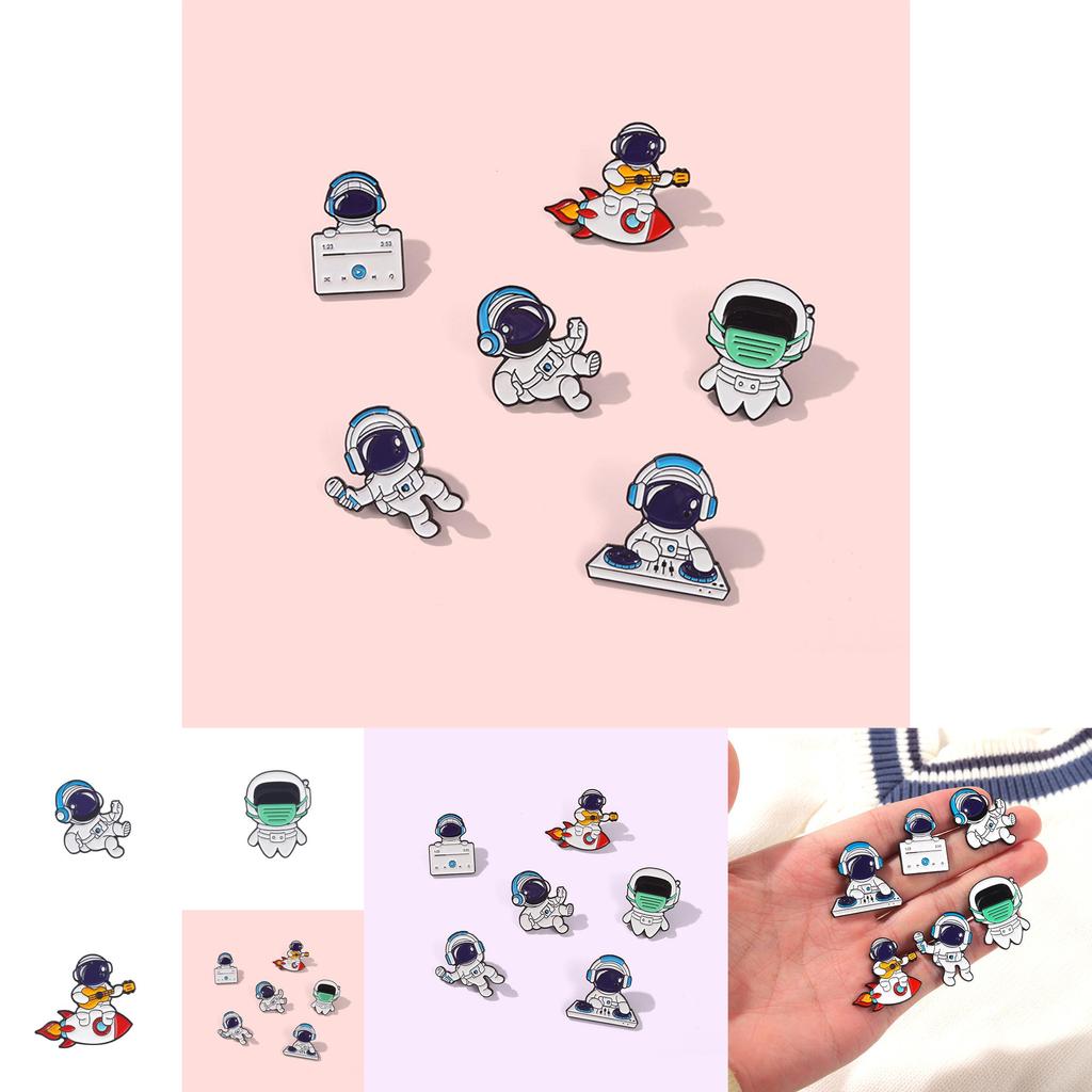 High-quality Astronaut Memorial Brooch Pin With Elegant Electroplated Finish