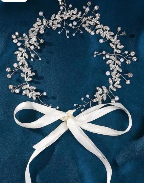 

Pearl Flower Headband Handmade Decorative Accessories for Women Girls Elegant Hair Ornament with Durable Band Suitable for Various Hairstyles one size белый