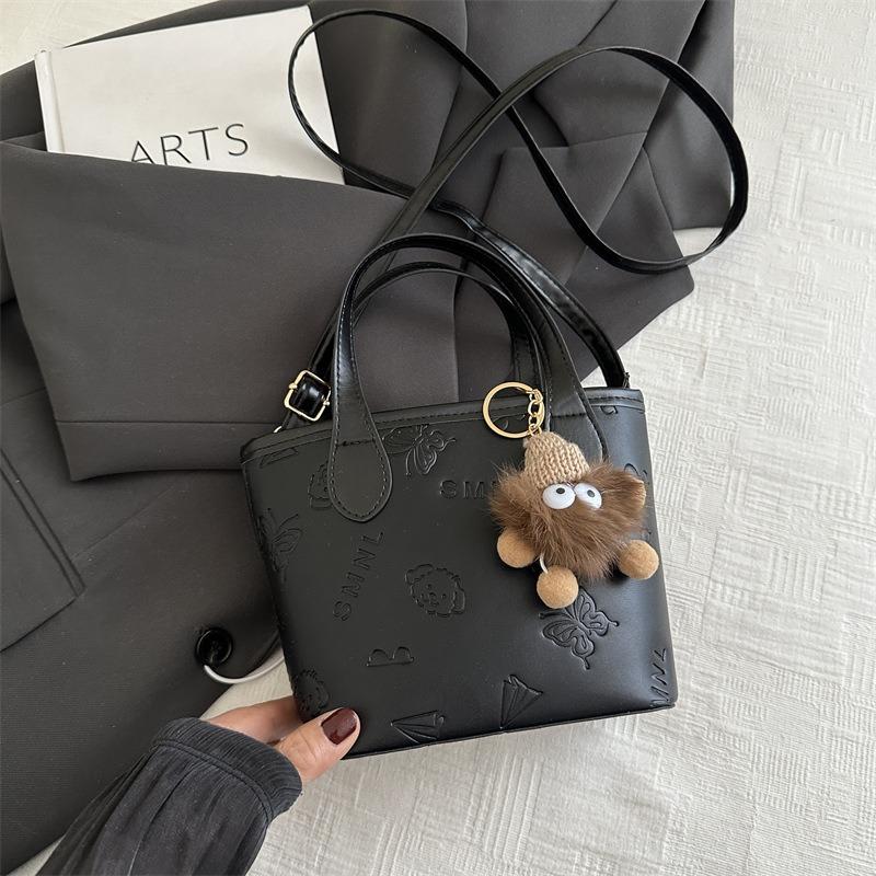 Today's Popular Textured Small Bags, Spring and Summer New Versatile Messenger Bags, Portable Mini Bucket Bags