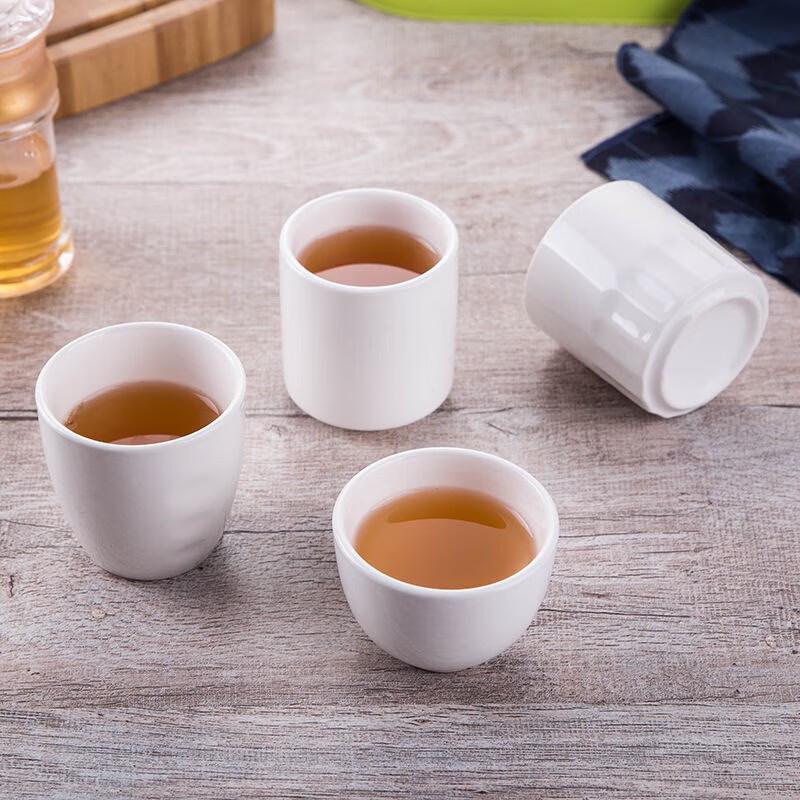 GOWKE Half-Textured White Ceramic Cup