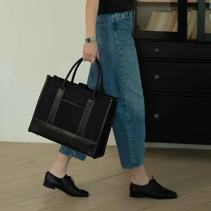 EEPY Ive Bag L All-Black Canvas Tote Bag