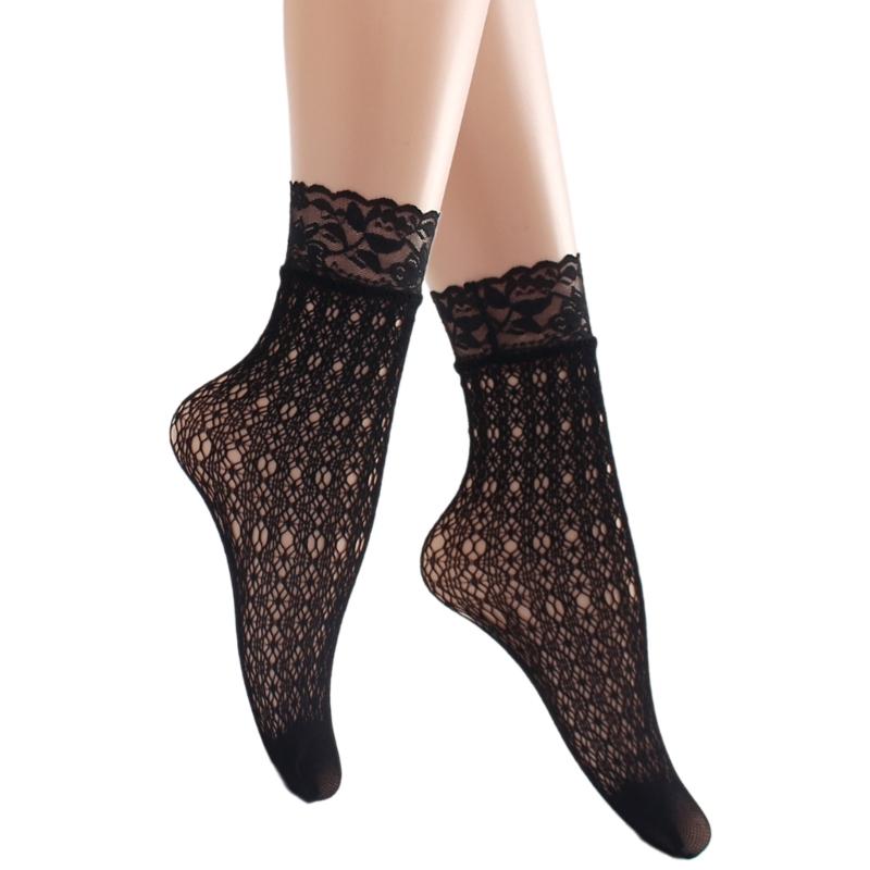 Breathable Fishnet Patterned Ankle Socks for Women Fashionable Hollowout Design with Lace Trim Short Crew Socks Hosiery