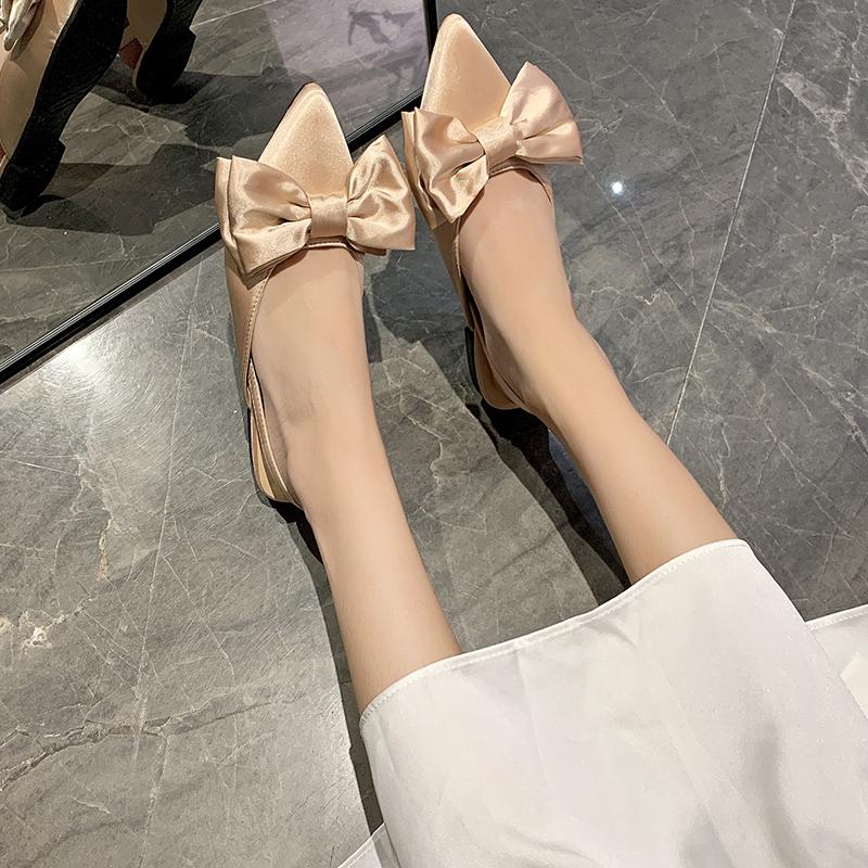 Mode 2025 Neue Luxus Satin Seide Slingback Sandalen Frau Mode Spitzschuh Schleife Pantoletten Damen Elegant Hochzeit Abendparty Schuhe