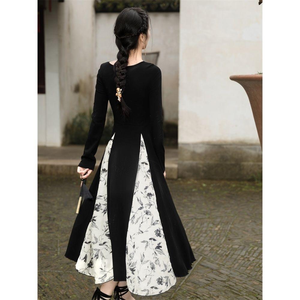 New Chinese Style Retro Long-sleeved Floral Dress Early Autumn Dress Women's New Thin Temperament Long Skirt