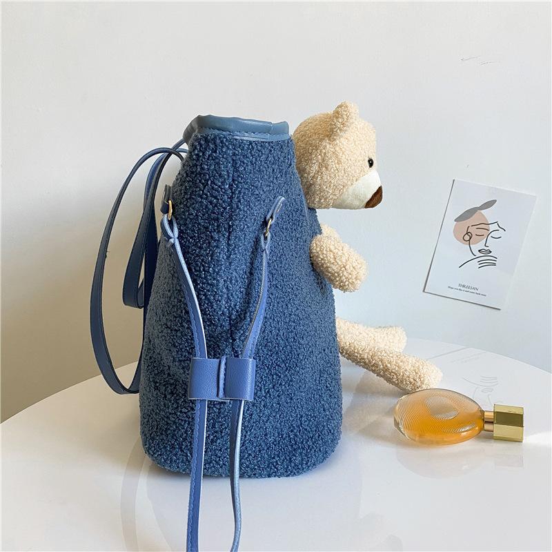 Dámská taška přes rameno Bear Velkokapacitní semišová kreslená taška Plyšová taška