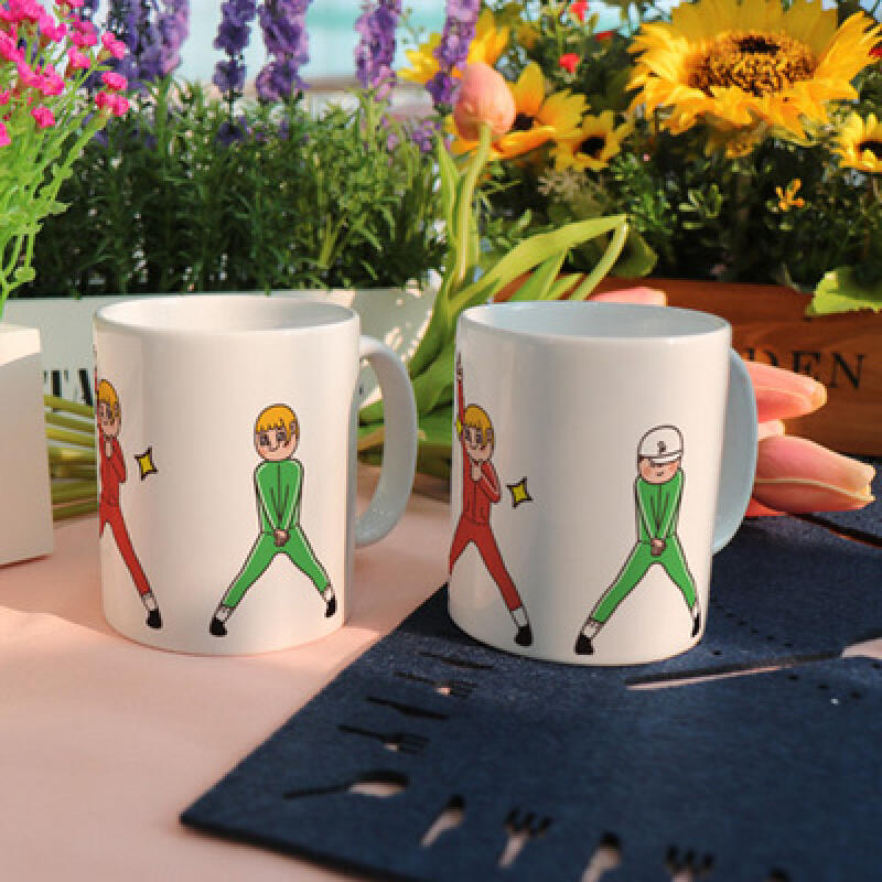 cf009-Design Mug 2p-Tracksuit 3-person