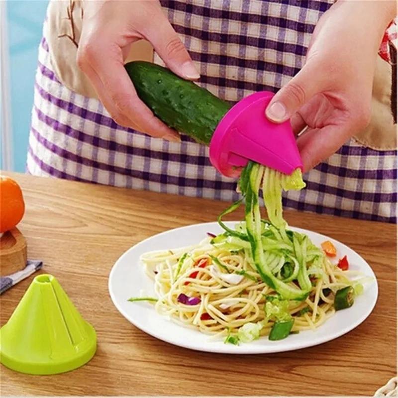 1 Kitchen Tool, Multifunctional Spiral Shredder for Vegetables and Fruits, Peeler, Manual Potato and Carrot Rotary Planer