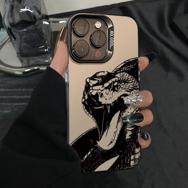 The new personalized python is suitable for iphone16 mobile phone case Apple 15promax/14 creative 13pro12 Europe and America