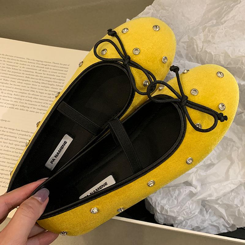 Fashion Female Shallow Footwear Ladies Flats Crystal Shoes Butterfly-Knot Fashion Rhinestones Silk Women Ballet Flats Dance Shoes Slides