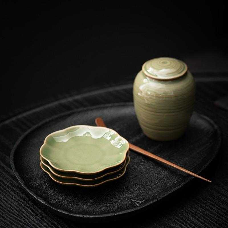 Japanese Retro Petal Coaster Home Kitchen Ceramic Anti-scald Heat Insulation Cup Base Kung Fu Teaware Tea Ceremony Accessories