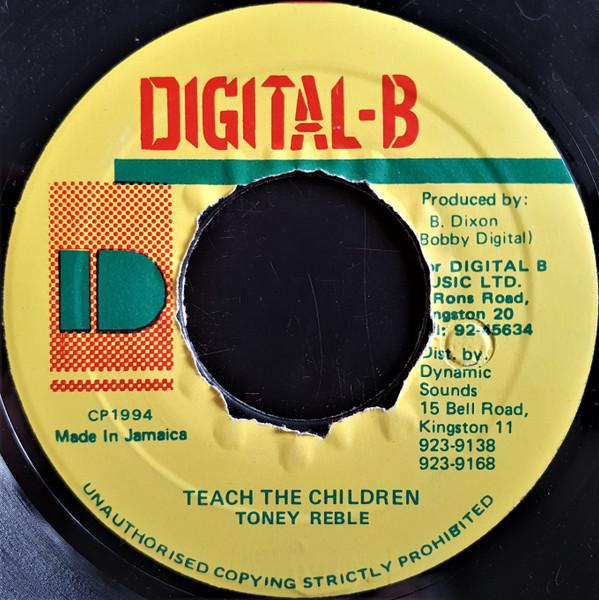 

7-дюймовая пластинка TONY REBEL - Teach The Children НЕТ Digital-B 1994 Ямайка Регги, Ска и Даб Б/У