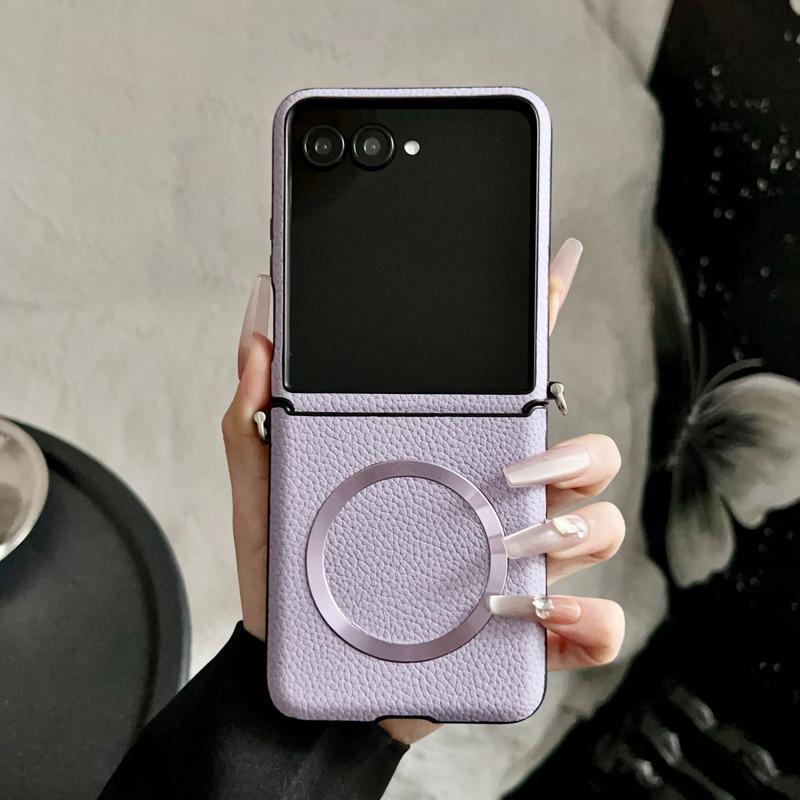

For Motorola Moto Razr 50 Ultra Case Magnetic Lichee Pattern PU Leather +PC Ultra Thin Cover With Metal Hook for Moto Razr 50 Motorola Razr 50 Ultra