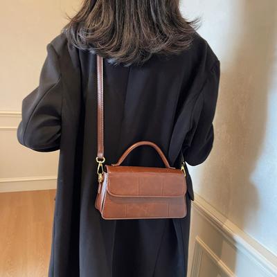 Premium Sinn kleine Tasche Damen 2025 neue trendige vielseitige Schulter-Umhängetasche beliebt retro Herbst und Winter tragbare kleine quadratische Tasche