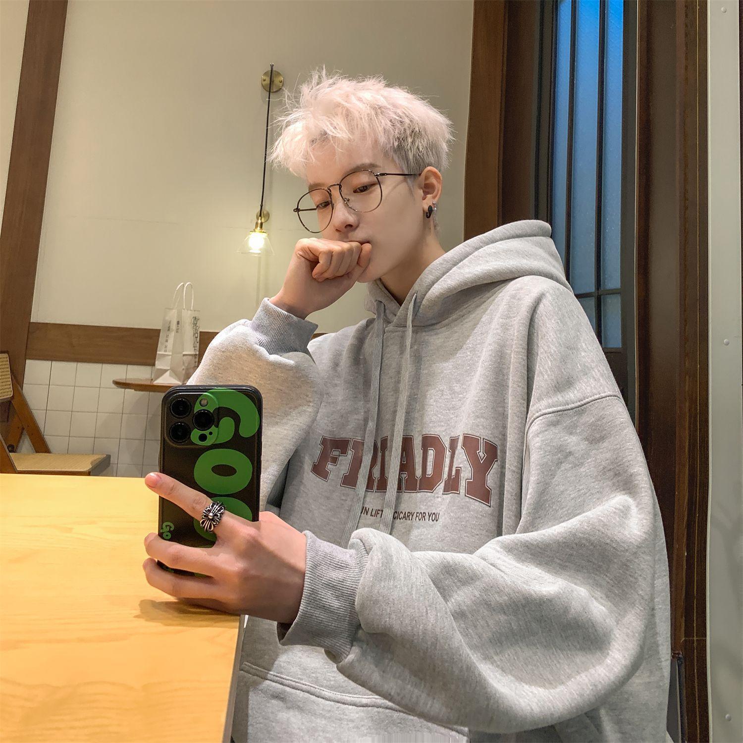 

In Winter The New Hooded Sweater Letter Print Pattern Is Versatile and Relaxed Fit for Teenagers. High Quality Practical Daily Use M