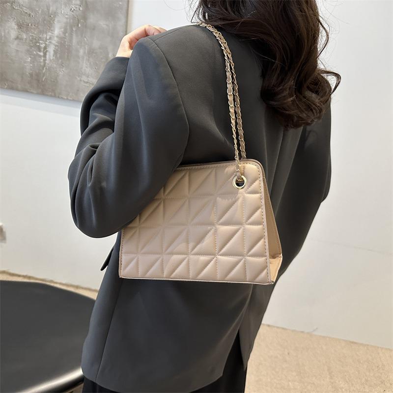 Simple and Fashionable Commuter Shoulder Bag, Simple and Fashionable Small Square Bag, Summer New Popular Casual Messenger Bag