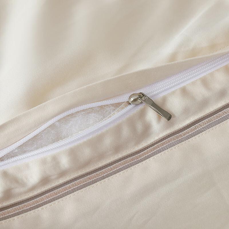 Grace Pure Silk Quilt