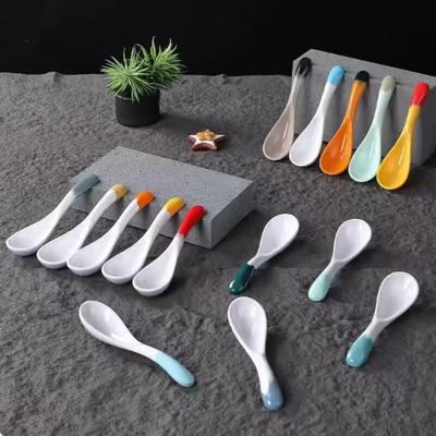 Taishun Melamine Two-Tone Soup Spoon